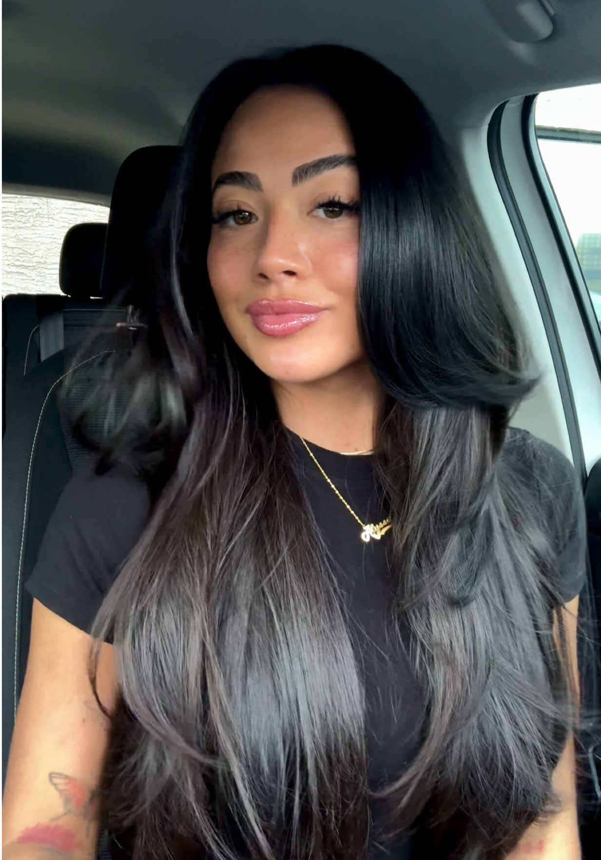 Idk why I waited so long to cut layers but I’m obsessed🥰 @SMBeauty 