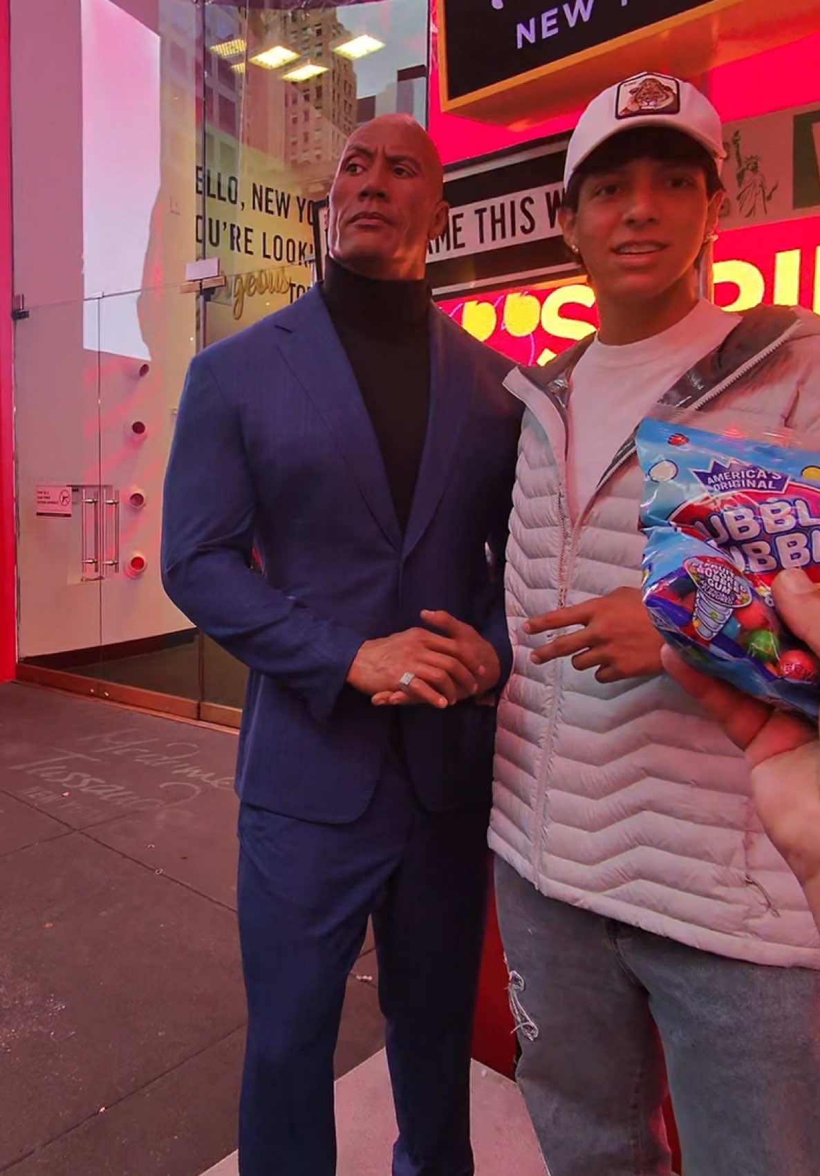 Jolly Game Show #yay #prize #winner #therock #bubbles 