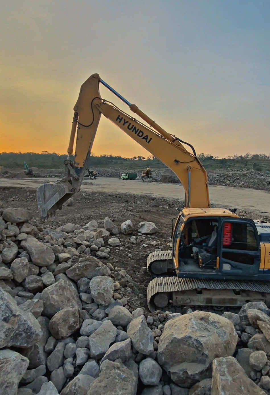 quarry c16 #alatberat #excavator #syndicatealatberatjogja #cahayaindralaksana 