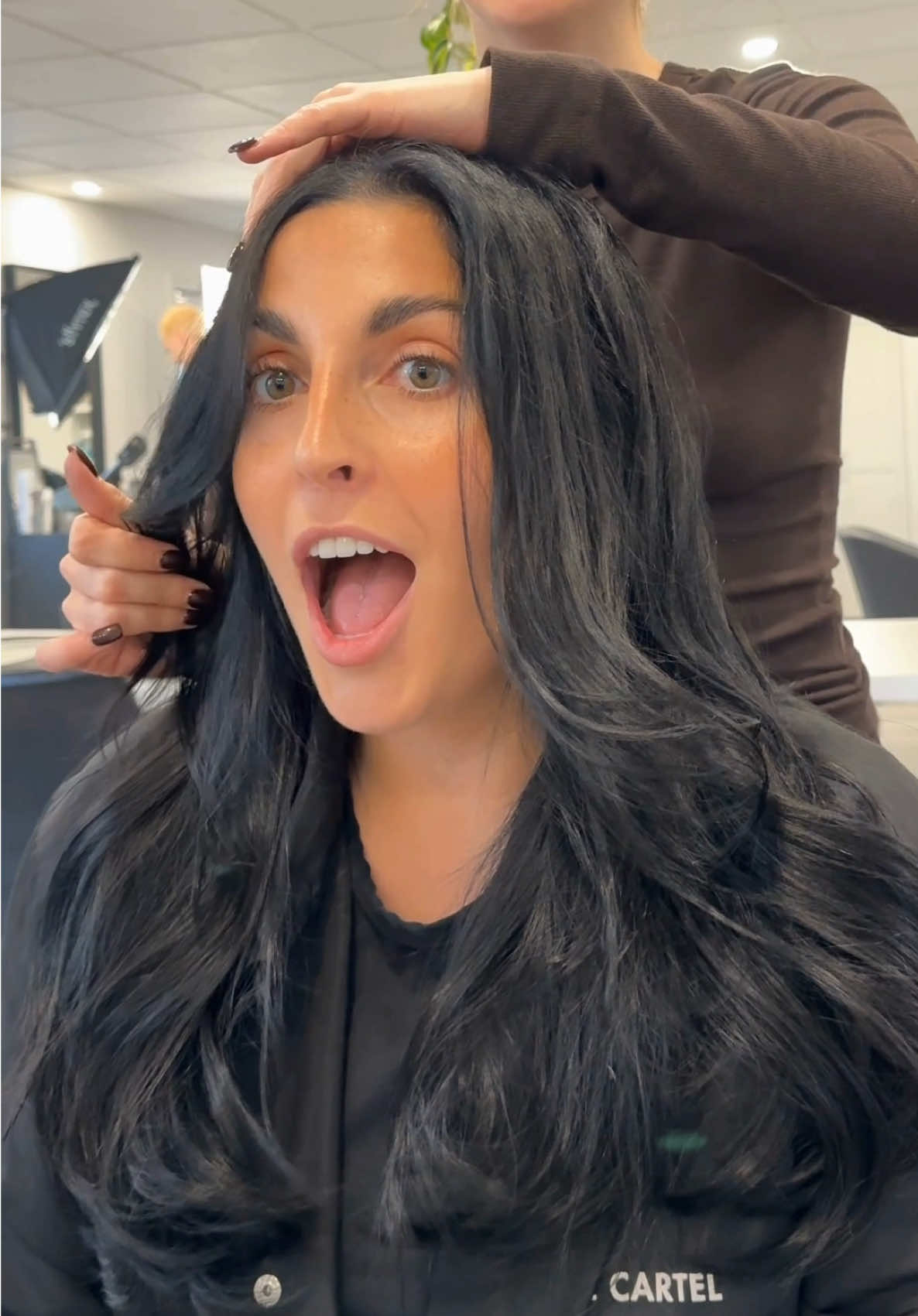 OFFICIELLEMENT la bombasse bombée du Qc grâce à @Majestix Extensions 🖤 #hair #hairstyle #haircut #hairtutorial #extensions 