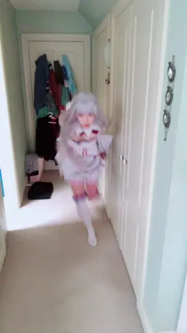 I’m wearing shorts also I stream super soon #emiliacosplay #rezero #twitchstreamer #cosplay 