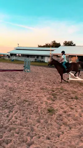 maggie's first 3'0ft!!!!! so extremely proud of this mare and baileigh!! #horsesoftiktok #fyp #equestrianlife #goviral #relatable 