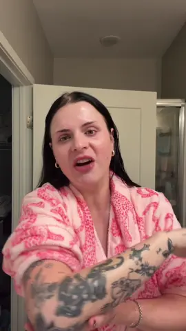 I love a thorough skincare routine but sometimes I need a one and done product when I’m feeling lazy #skincare #glassskin #beautyhacks #tiktokshopcreatorpicks #skingoals 