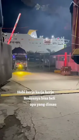 alangkah nikmatnya punya hobi yg cari uang😃😌#pemburudollar#trukekspedisi_surabaya_kalimantan🚀 #jogja-kaltim#lintasan 