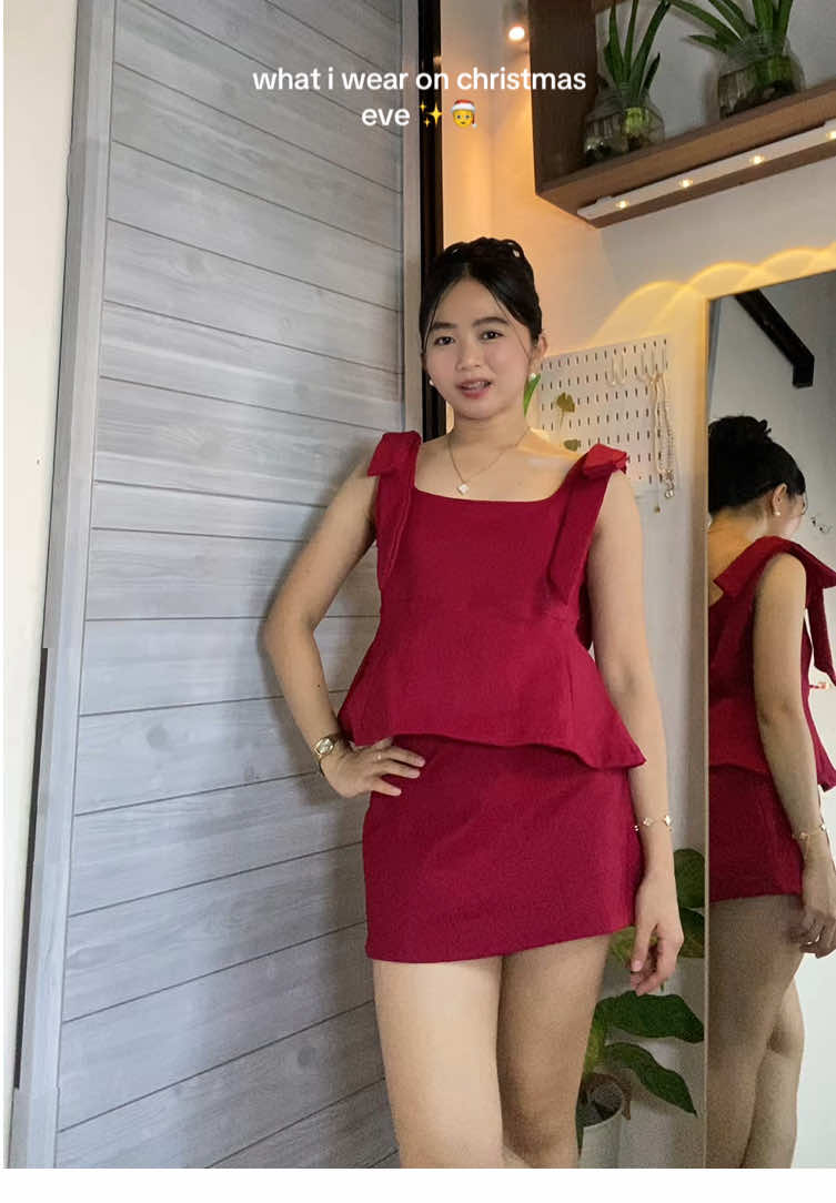 perfect red terno for christmas outfit 👀🎄#christmasoutfit #christmasoutfitideas #ternoset #fypシ゚ #outfitideas 