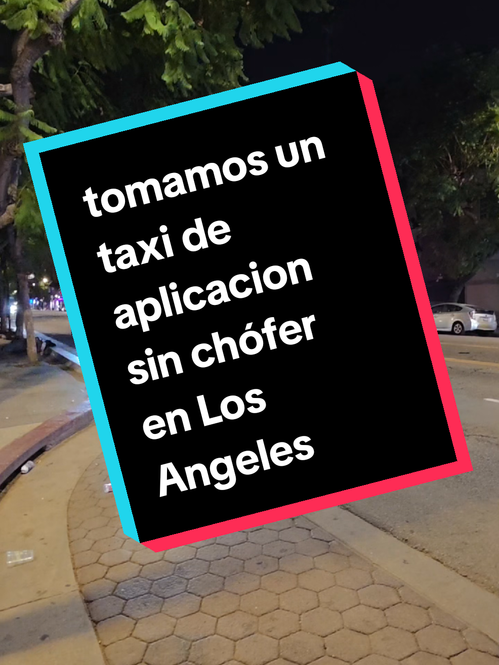 @Waymo el servicio de taxi por aplicación sin chófer!!! #viajandosequiensoy #losangeles #supersonicos #backtothefuture 