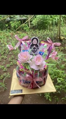 rekomendasi kado hari guru😍🫶🏻 bisa request isian (sabun/bumbu dapur dll) bisa request sesuai budget✅ ib: @storey.twoshop izin ya kak🥰🙏🏻 #rekomendasibuket #bukethariguru #kadohariguru #hariguru 