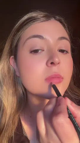 @SOSHE Beauty knocked it out of the park with this lip combo in the liner skinny dip and lip silk in just right! It’s the perfect your lips but better shade! #soshebeauty #beauty #lipcombo #fallmakeup #lippies  beauty beauty review makeup lip combo lip liner lip stick Soshe beauty natual makeup TikTok shop 