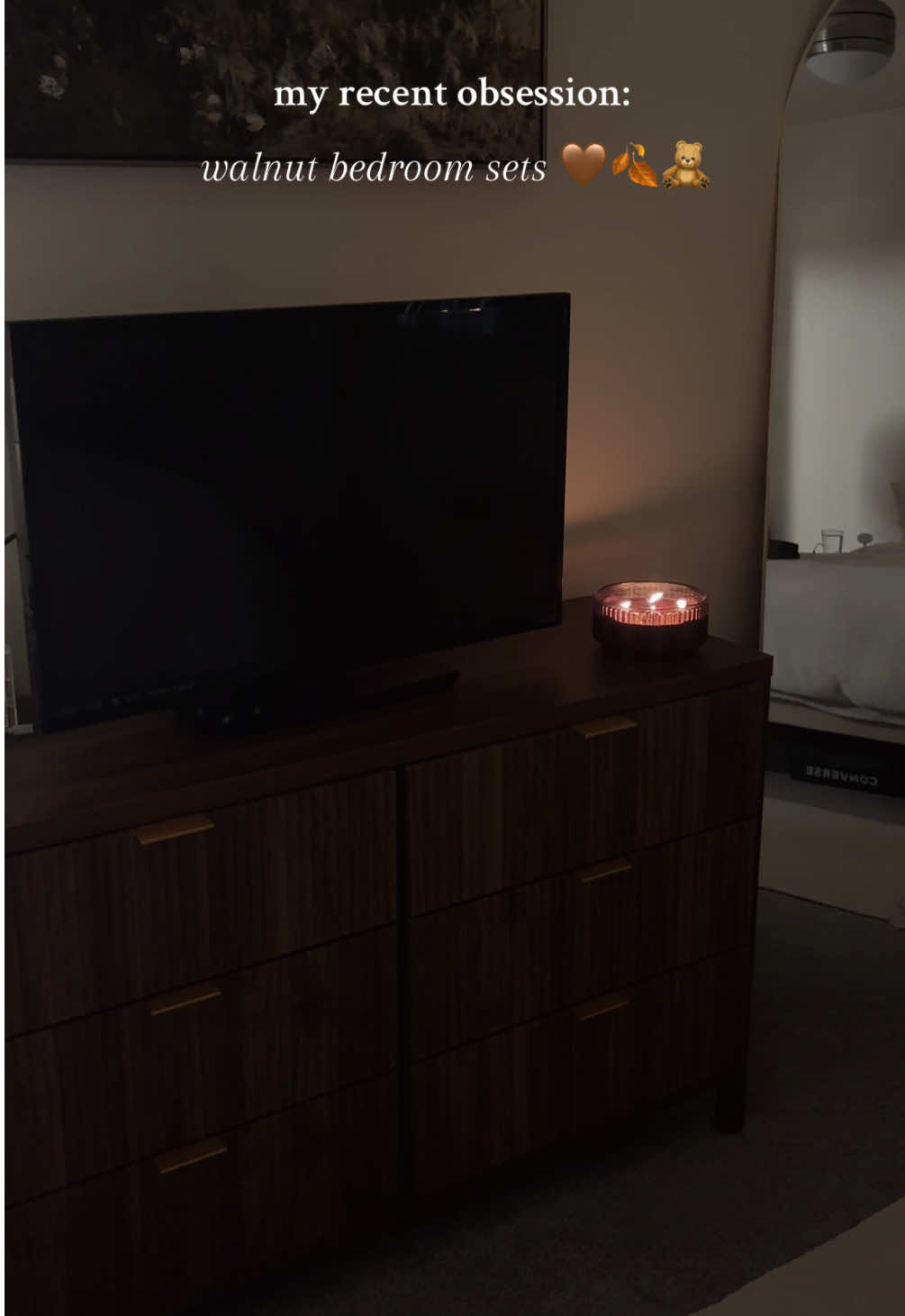 i am absolutely in LOVE with this walnut color 🤎 #giratreefurniture #giratreenightstands #giratreedresser #walnutdecor #apartmentbedroominspo 