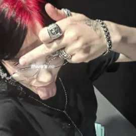 i'm currently waiting for billie on stage right now i'm so excited for her to perform tonight 😊😊😊 | #billieeilishedit #billieeilishfan #foryoupage #viral | @BILLIE EILISH  | 