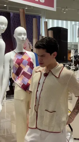 Copiada pero jamás opacada! Conociendo la nueva colección de @Sybilla Perú x half naked en @Falabella Perú 💋 #SybillaxHalfNaked #Publicidad