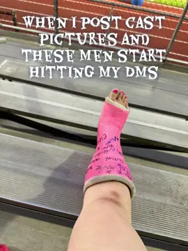 Yall be wilding in my DMs 😂 I did not realize this was a thing. Just joking, not here to kink shame but let’s calm it down a little dang lol. #cast #brokenfoot