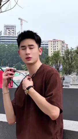 Outfit này mà đi họp công ty thì mấy điểm?#tongtaifashion #phongcachlichlam #xuhuong #outfitnam #outfitdep 