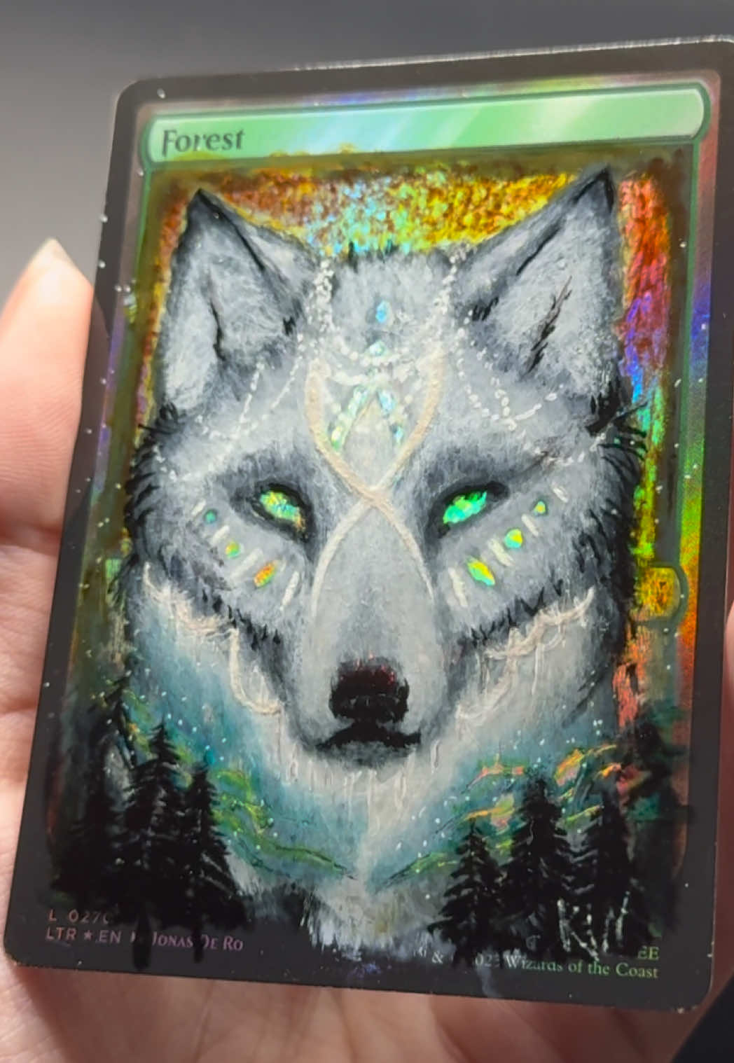 Over a month of learning and developing entirely new skills seems to have paid off, the iterations of this one was willdddd. She still has an identity crisis but, I do believe I may have caught the essence of Kiche in my miniature painting here. At least, if you turn her the right way… XP I hope the wait was worth it @Grumpy Veteran❌ thank you for being so patient as I forced art supplies to do things they are noooooot supposed to do, and learned so many lessons. 😹💀  @Neeoco I did it 🥹 I only cursed the inks a few dozen times  #magicthegathering #tcg #tinypainting #artcommunity #1of1 