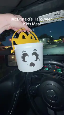 About time they bring out their Halloween buckets!  #mcdonalds #halloween #bucket #kidsmeal #momtok 