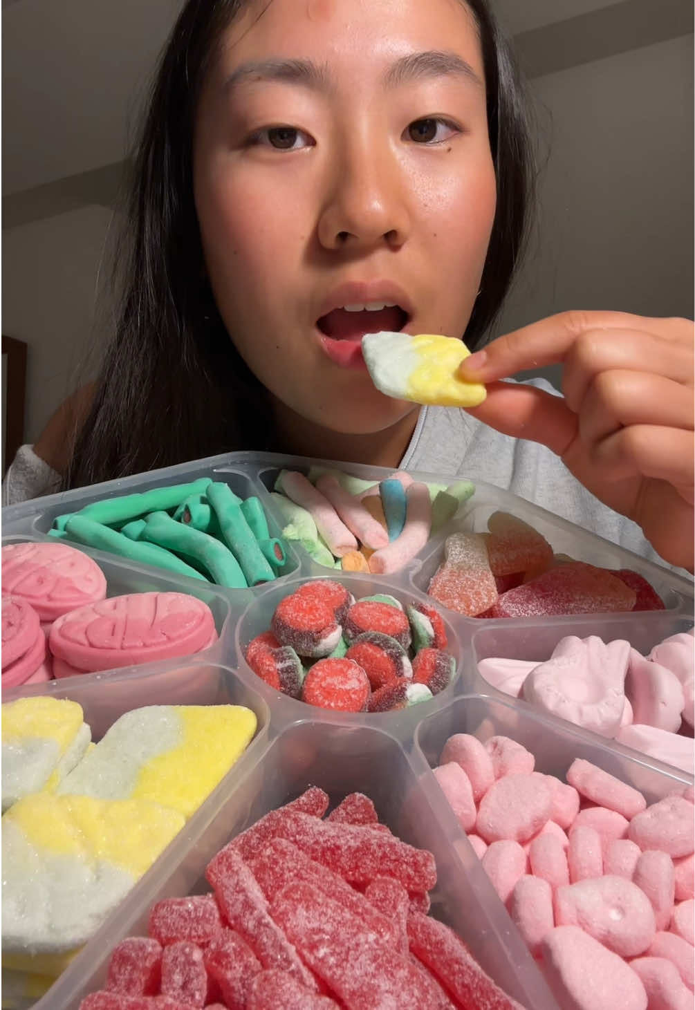 Thank you @Poppin Candy for sending me these amazing sweets!!  Candy Platter from Poppin Candy Mukbang #mukbang #swedishcandy #poppincandy #mukbangeatingshow #fyp 