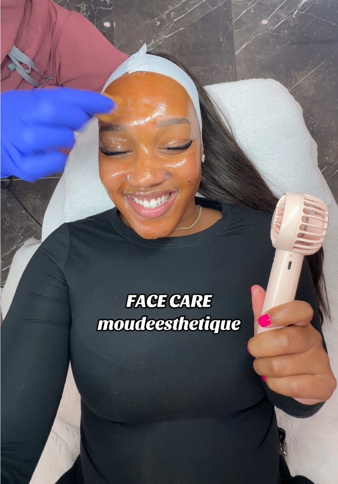 obviously i’ll keep yall updated🧖🏽‍♀️⏳ @Moudesthetique #fyp #facial #acnetreatment #mtl #Vlog 