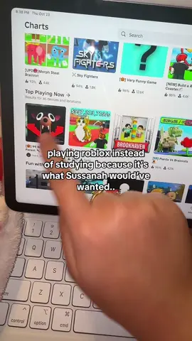 Gotta do it for sussanah guys🩷🙏🏻 JK go do ur homework #roblox #robloxmemes 