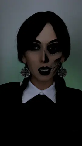 I have so many drafts from all these looks 💀 #wednesdayaddams #31daysofhalloweenmakeup #halloweenmakeup #fyp 