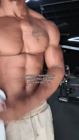 Nice But size up on these gym shirts #clothes #fashion #style #tiktokshopcreatorpicks 