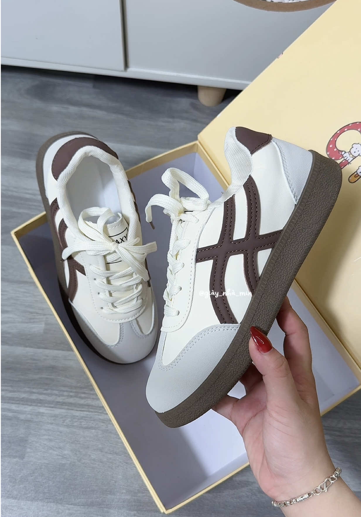 Giày thể thao đi chơi đi học #sandal #dép #giày #xuhuong #nhamei 