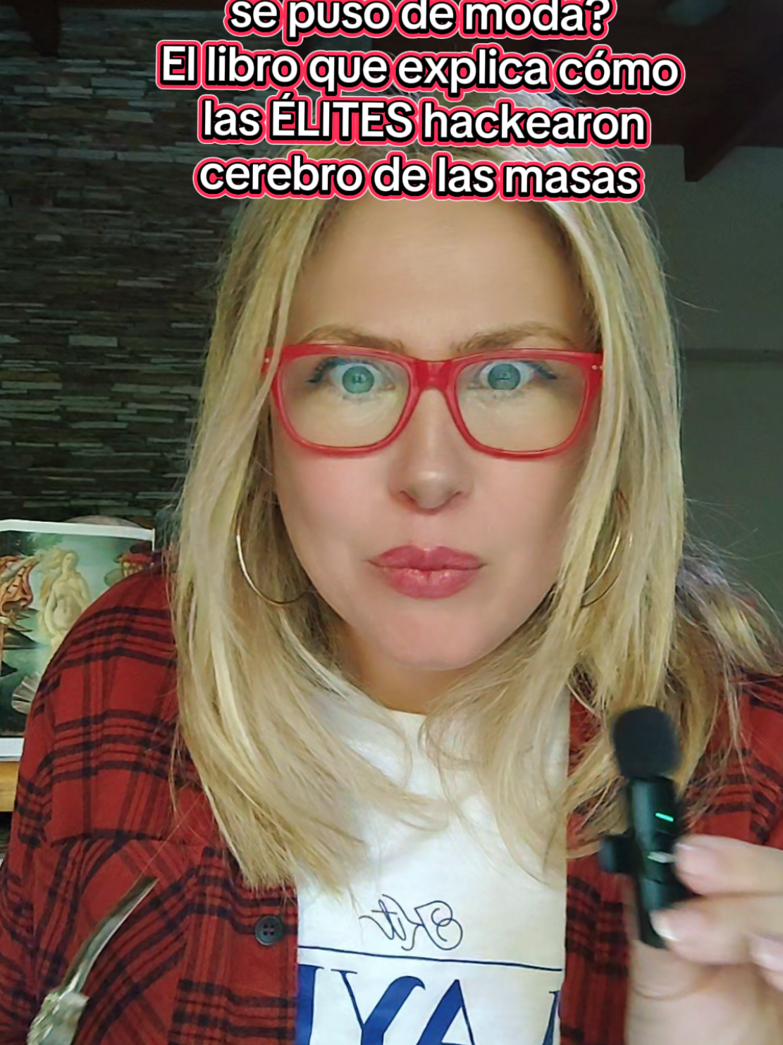 El algoritmo programó e instaló el caos, pero siempre puede haber un caballo de Troya...😏 #cienciapolítica #derecha #izquierda #progresismo 