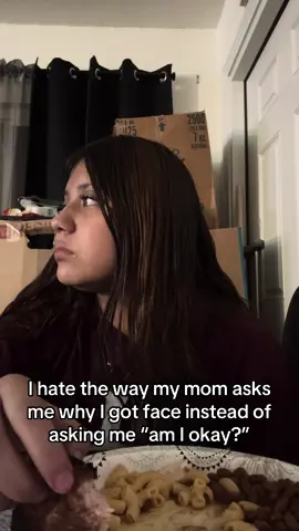 Don’t mind the little thing the side of my mouth it’s the cake my mom slapped in my face on purpose because I had yelled at her #viral #blowthisup 