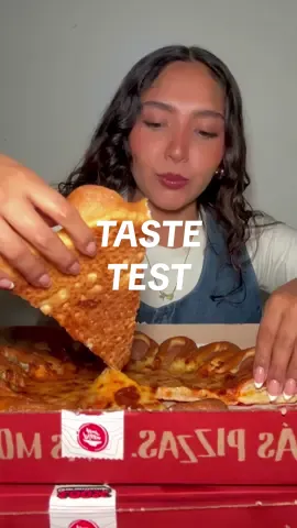 Probé la nueva Pizza Crown de @Pizza Hut Perú se las recomiendooo! 🍕Buenazaaaaa! 