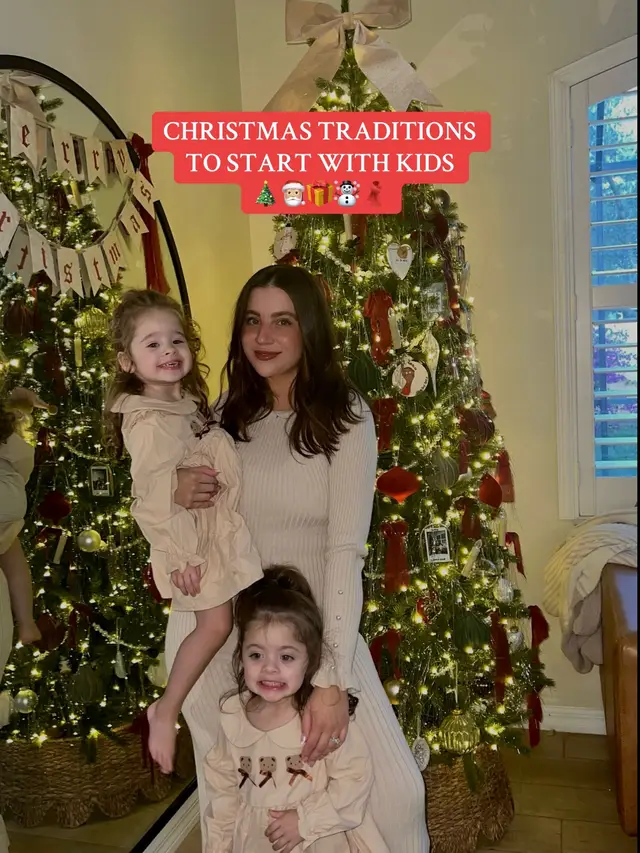 things we have implemented the past few years that have made the holidays special! lmk what your fav Christmas tradition is 🎅🏼 One thing I am definitely going to do this year is a book “advent calendar” where they open a new book every day til Christmas!! #christmastraditions #christmaswithkids #firstchristmas #magicalchristmas #christmasmagic 