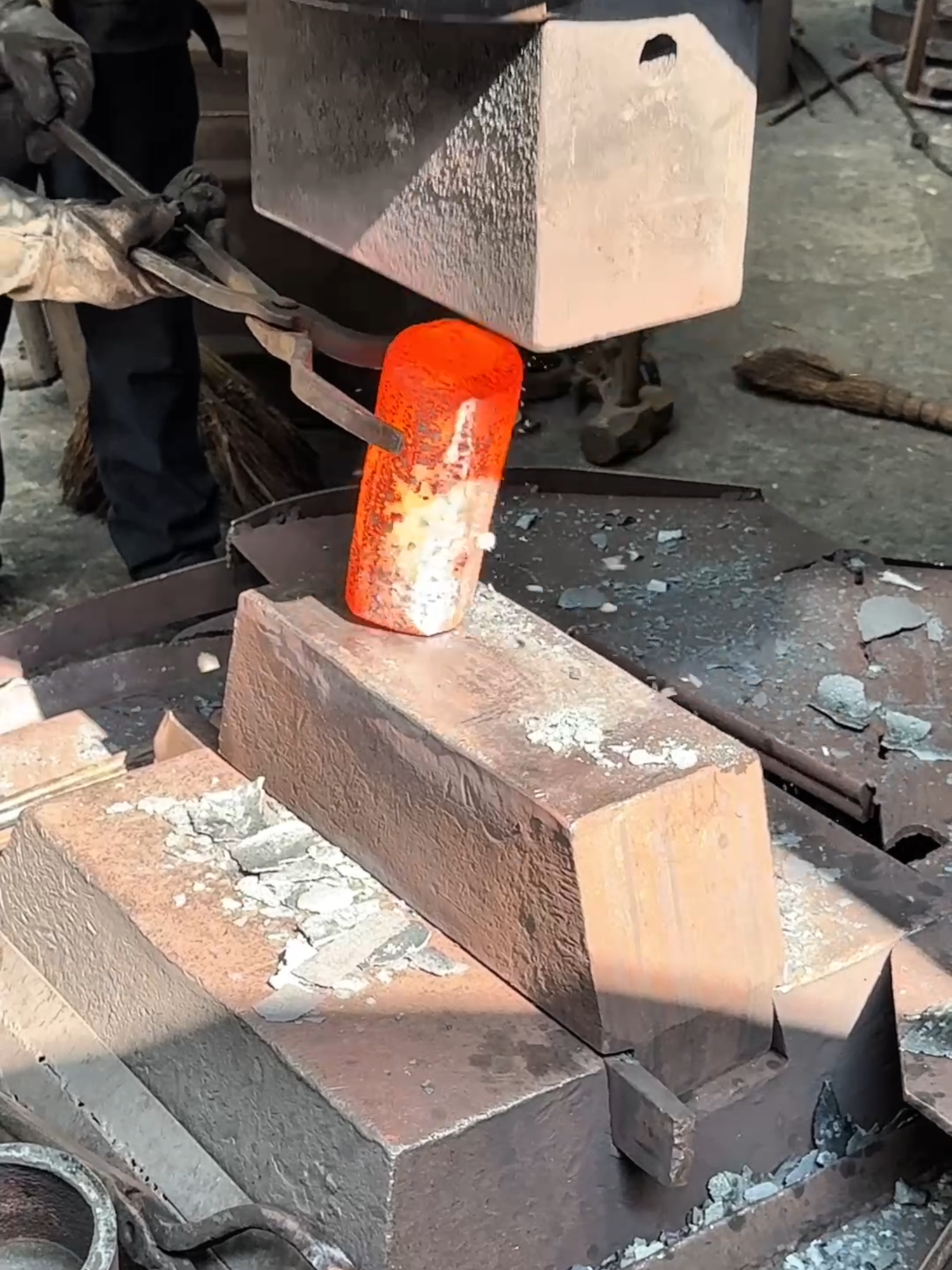 Inside the forging factory Watch Forging Workers Shape Red-Hot Steel Into Bearings  #forge #blacksmith #manufacturer #factory #forging #process