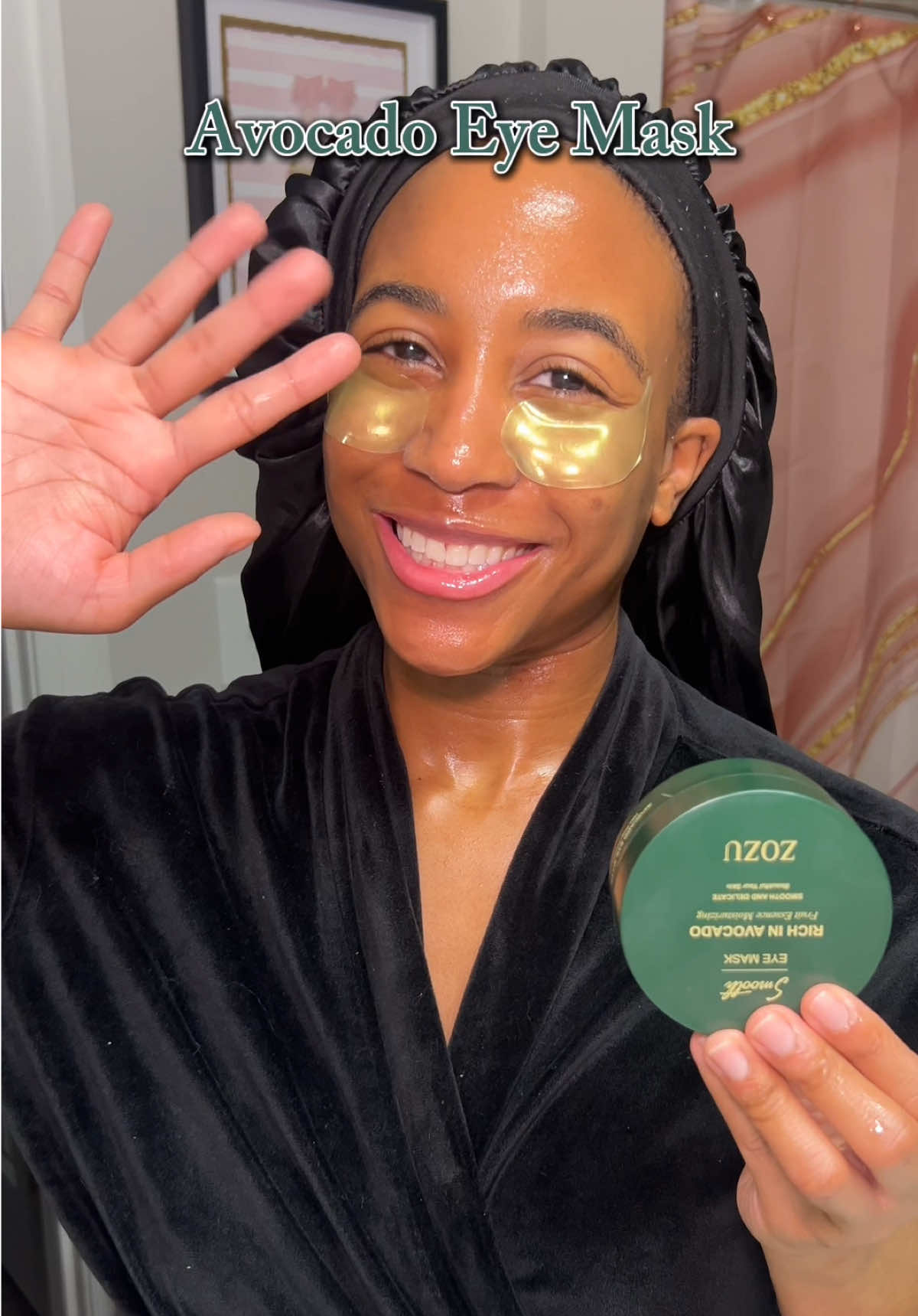 I did drop the eye mask oops🤣 make sure you put them in the fridge before use!  #eyemask #eyepatch #darkcircles #skincarehacks #puffyeyes 
