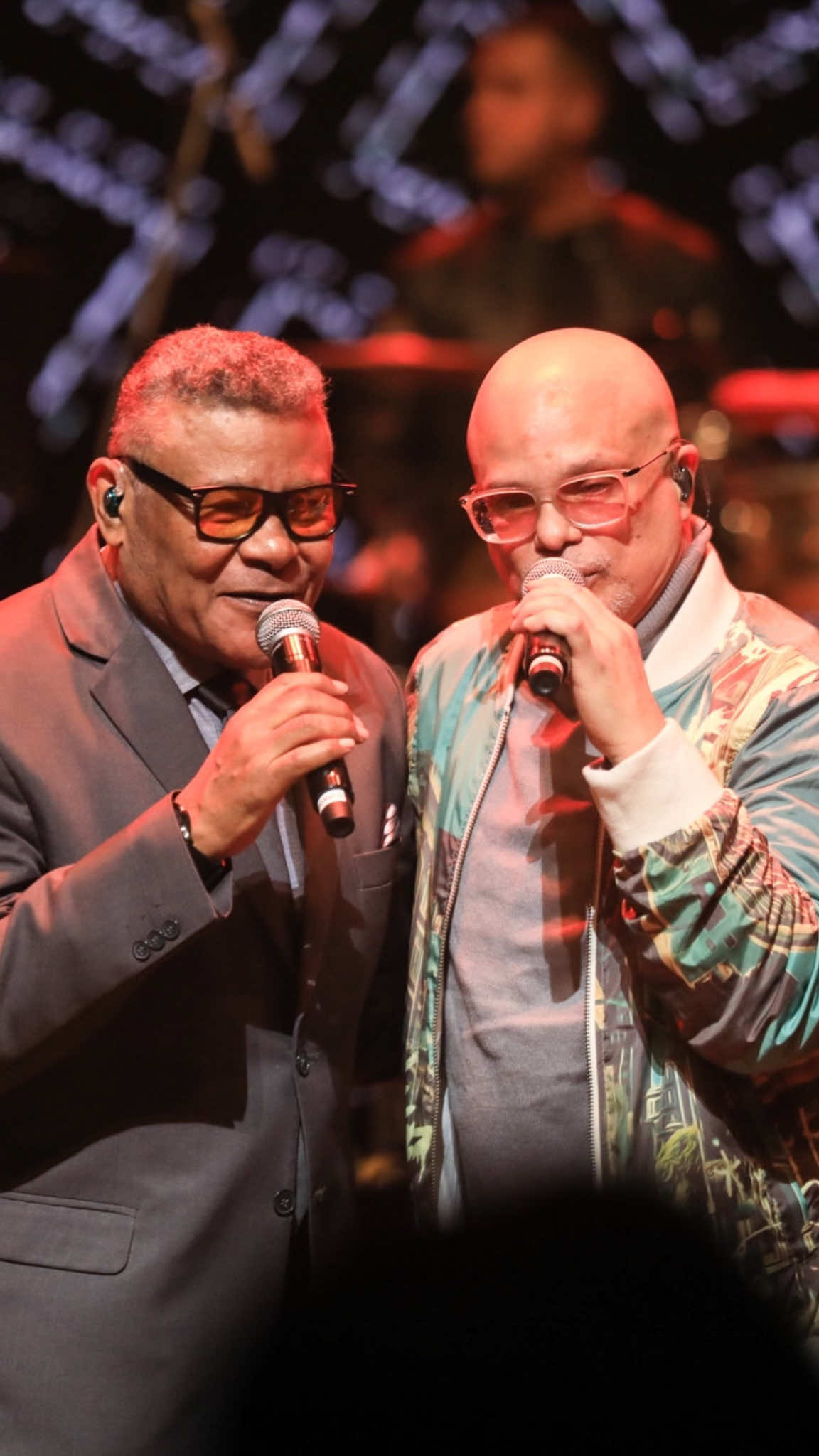 Sigue Tu Camino, junto al gran Rodrigo Mendoza ¡Sabor y swing maracucho! Salsa buena pa’ bailar 