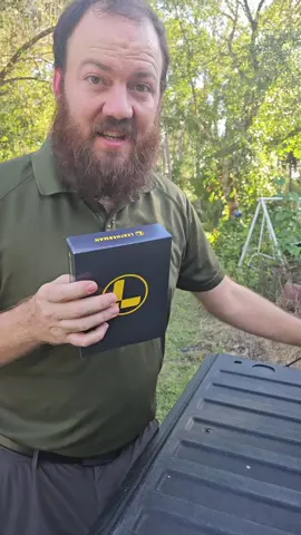 I grew up watching my Dad carry and use his leatherman my entire childhood. @Leatherman Tools #leatherman#multitool#tiktokshopcreatorpicks #tiktokshopblackfriday #christmasgiftideas 