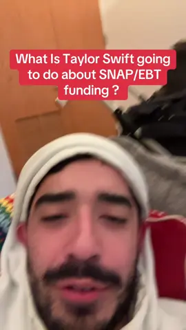 Why Is Travis Kelce saving six flags #taylorswift #swiftie #ilovetaylorswift #ebt #swifttok 