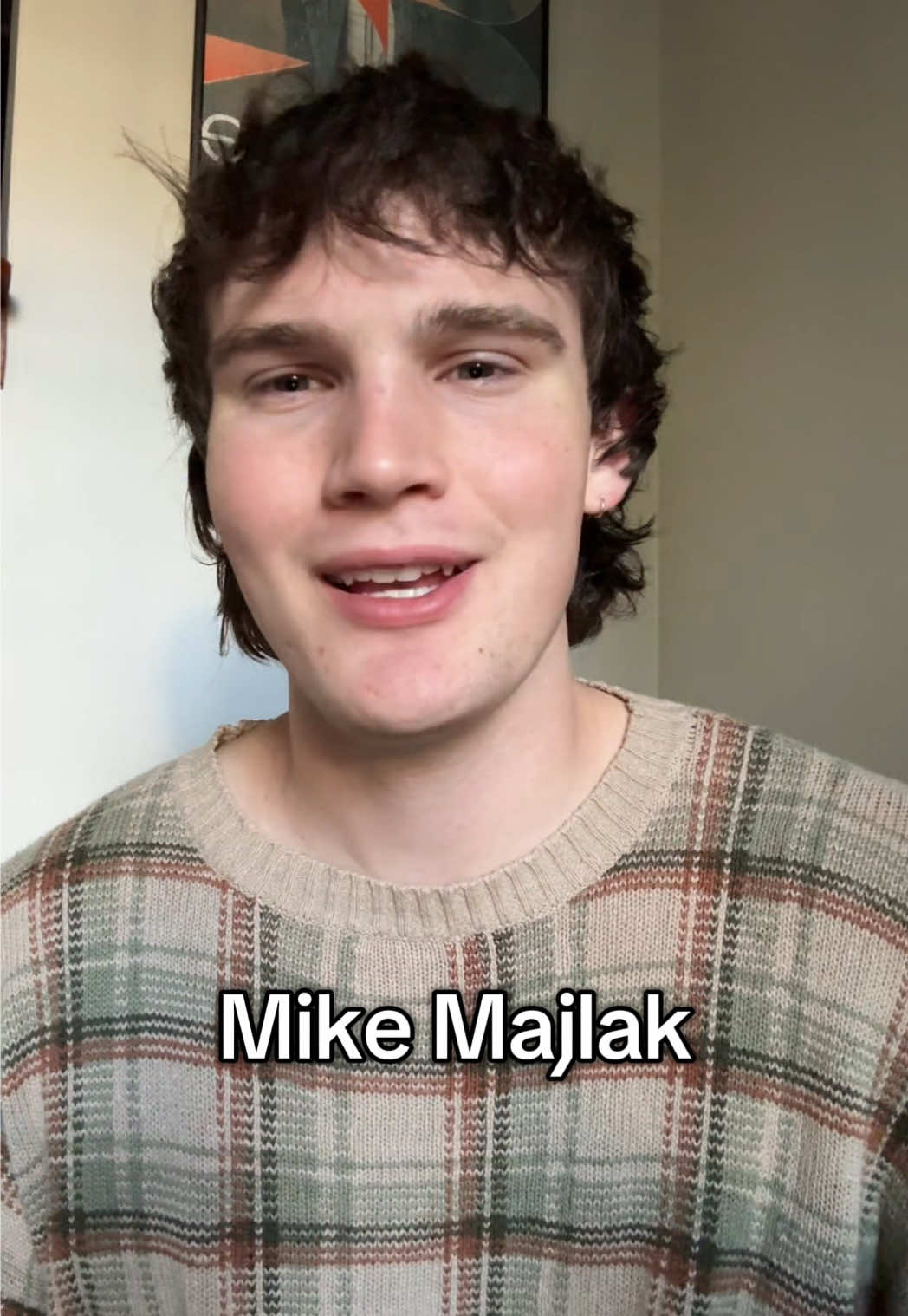 the bar's not called stay tuned tho #mikemajlak #staytuned #burger #lasvegas 