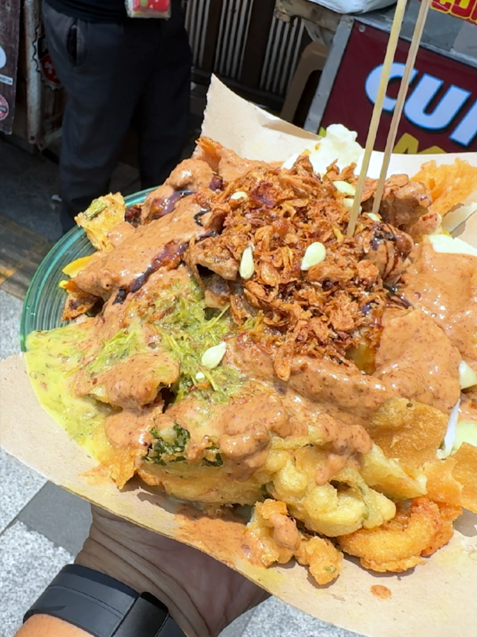 Cungkring mana lagi yg mau gw habek 50 Ribu, komen !! Jangan tanyakan soal RASA, Karena rasa balik lagi ke SELERA.  datangnya dari ALLAH jika kita selalu BERSYUKUR Kalo mau cobain Cungkring Mang Uceng surken bogor