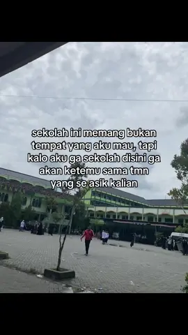 ga bakal nemu teman sebaik kalian kalau ga di skol disini🥰🫂#fyppppppppppppppppppppppp #harisantrinasional #attanwir #lewatberanda #sekolahijo 