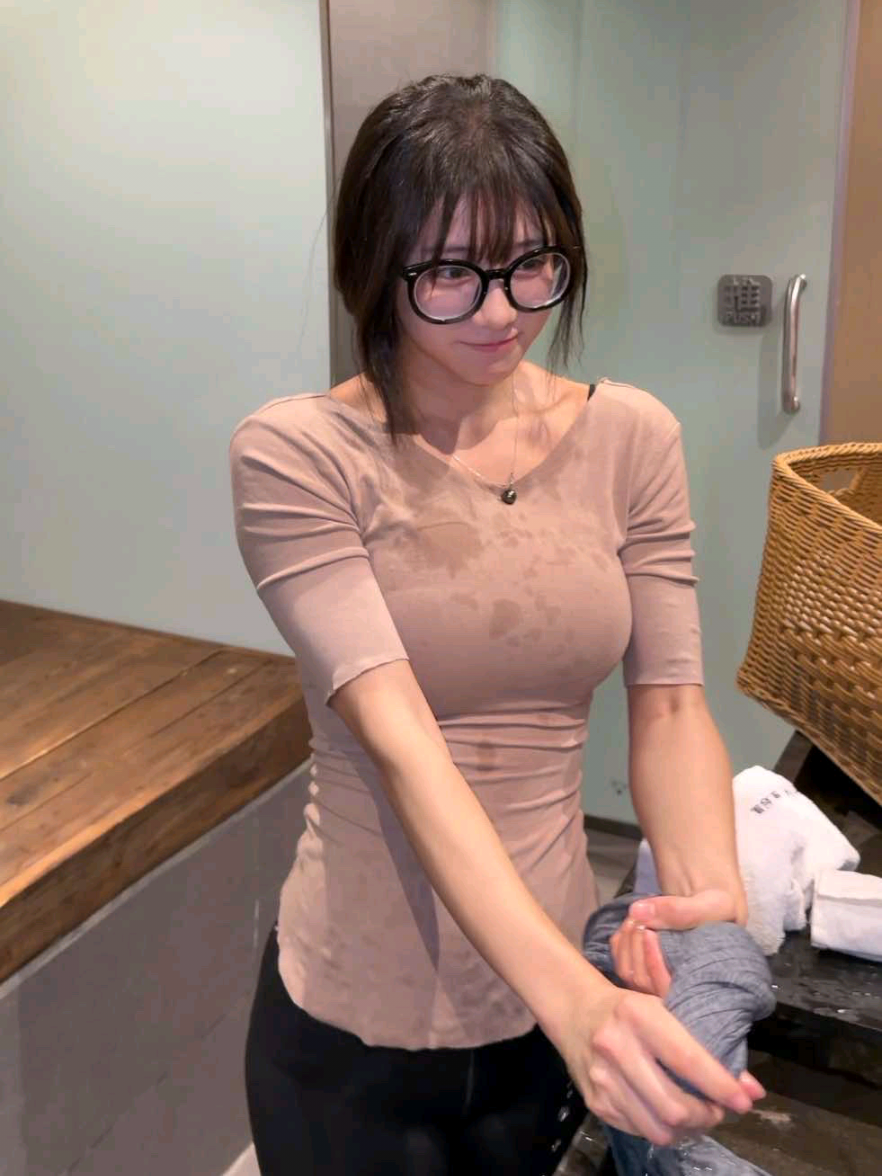 平时很文静的舍友 #王六堡 #谁懂普通人的大舞台有多治愈 #我家准备好入冬了 #秋冬洗护