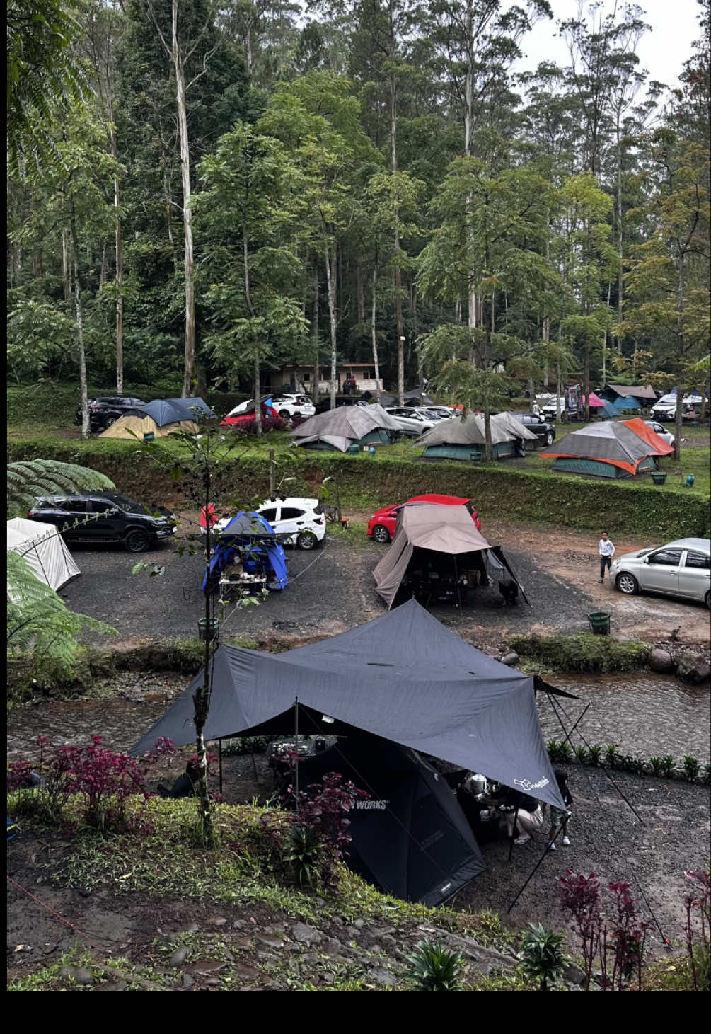 Ter-Alamak Alamak nih 😍😍 . . . . . 📍@Nyampay Camping Ground  #campingcampervan #nyampaycampingground #naturhike #bundabundicamping #papacamping 