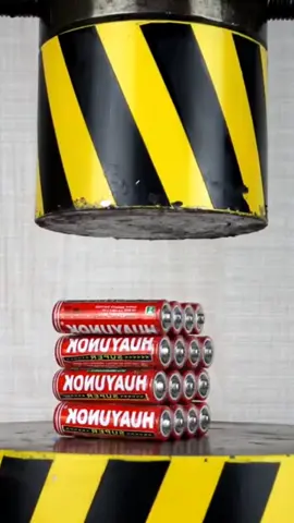 #hydraulicpress #fyp #fyp #foryou #foryoupage #fy #funny #v #viral #viralvideo #viraltiktok #video #viralvideos #capcut #fyp #hydraulicpress 