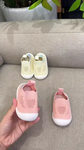 Giày tập đi cho bé yêu #tiemcamcam6 #giaydeptreem #giaythethaotapdi #giaytapdi #xuhuong 