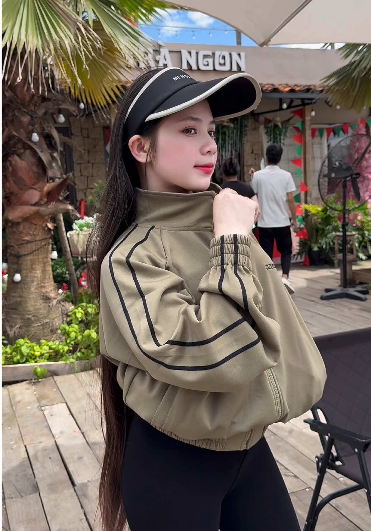 Khoác cổ trụ pc mẫu mới