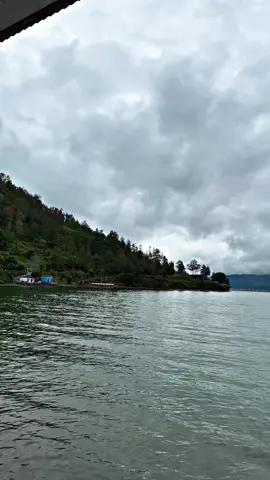 Siapa yang rampas cintamu - ukays ✍🏻.  #lagujiwang #lagu90an80an #ukays 