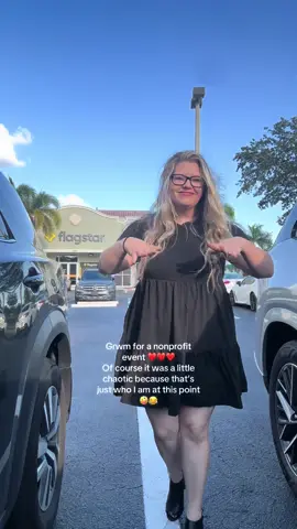 I literally ran out the door & the friend I went with was a wiring for me when I pulled up lol @Redken @Pureology @elfcosmetics @Clarins USA @Lancôme @tarte cosmetics @Rare Beauty @Paula’s Choice  @Morphe Cosmetics #grwm #momlife #chaos #beauty 