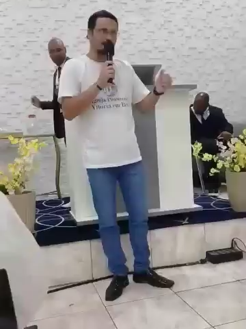 Levando a mensagem de fé e esperança  aos corações daqueles que se recuperam sendo cuidados pelas mãos do Senhor atraves dos profissionais da casa. Eu os parabenizo pelo excelente trabalho e aos enfermos, que voces se recuperem e sejam novas criaturas com essa linda canção que é cirúrgica pra vocês!