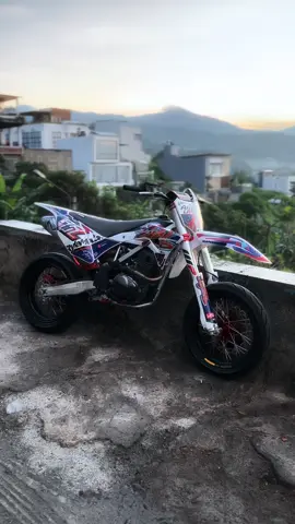 Sama namun berbeda #klxsupermoto #klxindonesia #klxmodifikasi 