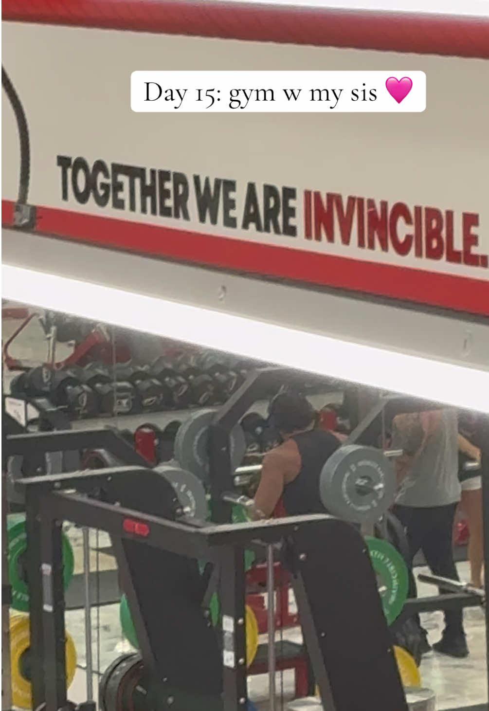 tried a new gym w my sis today #workout #gym #day15 