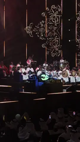 في الكويت بنلتقي🤍 #محمد_عبده_في_الكويت 