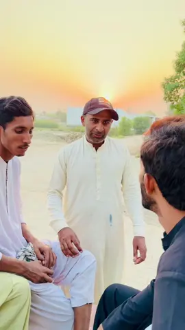 Or kisi ko chaiay pesy #foryoupage #tiktokusa🇺🇸 #unfreezemyaccount #saryvellybhai #dontunerviewmyvideo 