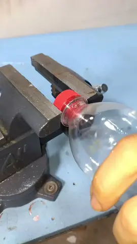 A Great Plumbing Trick with a Plastic Bottle and Pipe that You'll Find Useful #DIY #plumbing #tipsandtricks #howtomake 